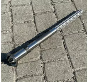 Піввісь МТЗ переднього ведучого моста (вир-во МТЗ) 52-2308065 Піввісь МТЗ переднього ведучого моста (вир-во МТЗ) 52-2308065