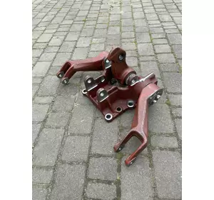 Кронштейн МТЗ навіски в зборі (вир-во МТЗ) 70-4605110 Кронштейн МТЗ навіски в зборі (вир-во МТЗ) 70-4605110