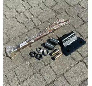 Вісь МТЗ навіски в зборі з посиленнням навіски (вир-во МТЗ) 70-4605026 Вісь МТЗ навіски в зборі з посиленнням навіски (вир-во МТЗ) 70-4605026