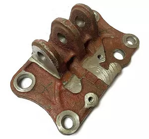 Кронштейна МТЗ гідроциліндра (вир-во МТЗ) 70-4605017 Кронштейна МТЗ гідроциліндра (вир-во МТЗ) 70-4605017