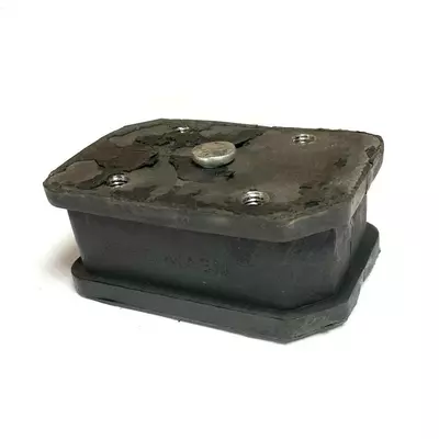 Подушка МТЗ двигуна (вир-во Agro-Mash) 240-1001025