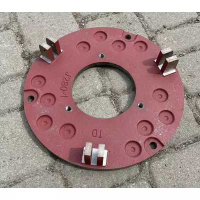 Диск Т-25 нажимний корзини зчеплення 25.21.112