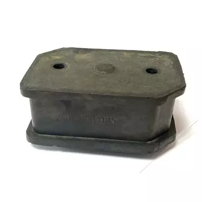 Подушка МТЗ двигуна 240-1001025