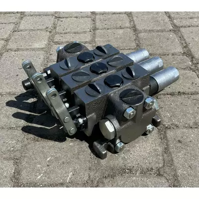 Гідророзподільник МТЗ-1221 РП70-1221 РП70-1221.1