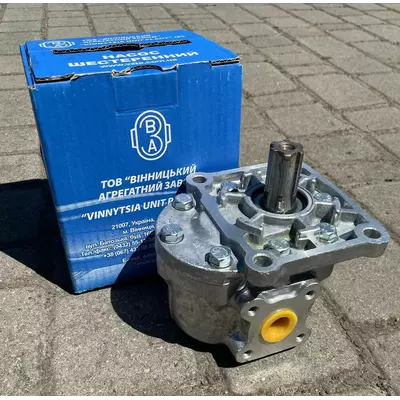 Насос Т-40 ЮМЗ НШ 32Д-3Л (плоский, лівий) вир-во ВЗТА (Вінниця) Зіл